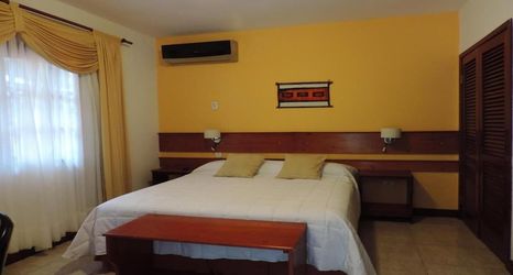 기타 2 El Leñador by DOT Cabana