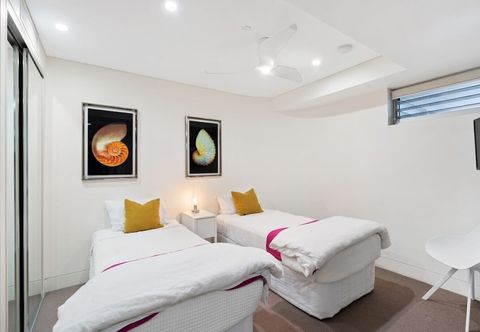 อื่นๆ Sea Pearl 202- Waterfront Luxury