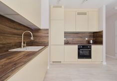 Others 3 Wrocław Central Apartment by Renters