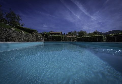 Others Vecchia Fornace La Piastra Agriturismo with pool, Abetone