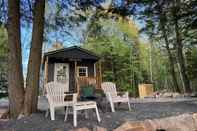 อื่นๆ Harrisville Love Shack - Secluded Retreat 1 Bedroom Cabin by Redawning