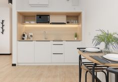 Others 2 Studio Targowa 5 by Renters