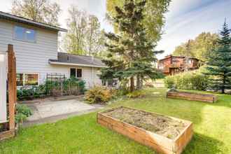 Others 4 Charming Anchorage Home w/ Private Hot Tub!