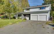 Others 3 Charming Anchorage Home w/ Private Hot Tub!