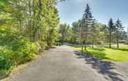 Others 6 Wallkill Apartment w/ Private Patio: 6 Mi to Town!