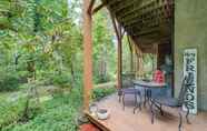 Lain-lain 2 Pet-friendly Butler Retreat on 60 Private Acres!