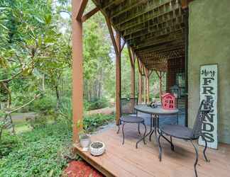Others 2 Pet-friendly Butler Retreat on 60 Private Acres!