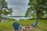 Lainnya Lake-view Mountain Home Retreat w/ Fire Pit!