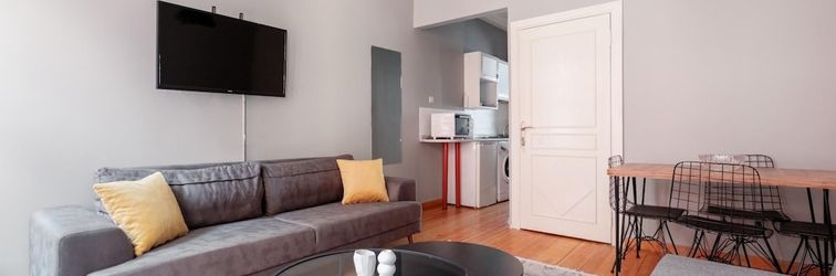Others Chic Flat With Balcony 5 min to Taksim Sq