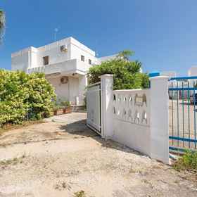 Primary image 1 3434 Mare Azzurro - Appartamento Ilary, Spiaggia di Torre Lapillo Hotels