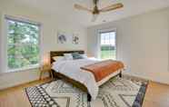 อื่นๆ 4 Timeless Hillsville Farmhouse: Blue Ridge Parkway!