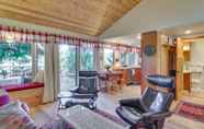 Others 2 Lakefront Snohomish Cottage w/ Private Dock!