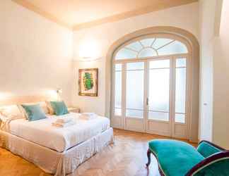 Others 2 Boboli’s Garden Apartment by Firenze Prestige