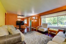 Lain-lain Quaint Buffalo Getaway ~ 8 Mi to Downtown!