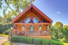 Others Pigeon Forge Vacation Rental - Walk Downtown!