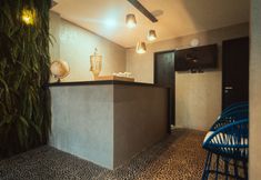 その他 4 Marilyn Pousada