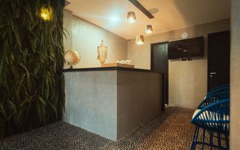 その他 4 Marilyn Pousada