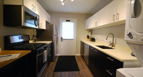 Others 2 B1bl Cute Condo Walkable to Midtown 1 Block From Marta