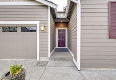 Others 2 Furnished Patio & Fire Pit: Bremerton Home!