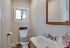 Others 3 Lafayette Townhome: Cozy Retreat w/ Private Patio