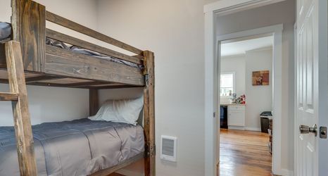 Others 2 Lafayette Townhome: Cozy Retreat w/ Private Patio