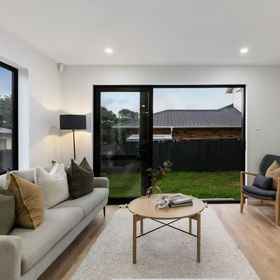 Room 1 302 Te Irirangi Drive, Campbells Bay Apartments