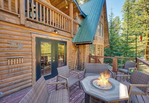 其他 Spacious Packwood Cabin w/ Hot Tub - Near River