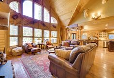 其他 4 Spacious Packwood Cabin w/ Hot Tub - Near River