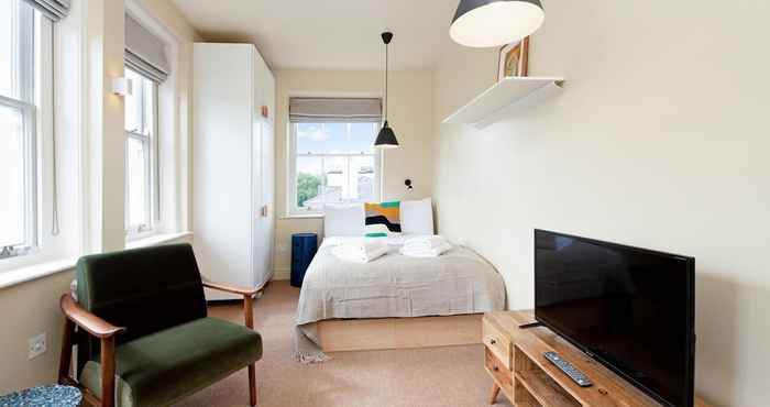 Others Bright Studio in Historic Camden Terrace