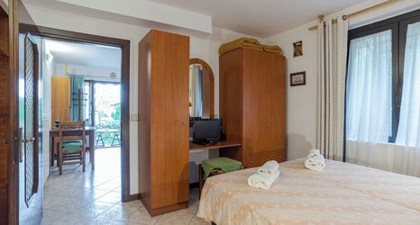 Others 2 Co.ri. Appartamenti Dependance