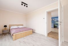 Others 3 Salwatorianska28 for 5 People by Renters