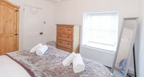 Others 2 Dragonfly Cottage