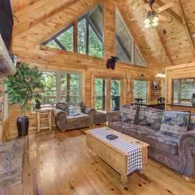 Primary image 1 Hidden Haven Log Cabin w/ Private Hot Tub, Pigeon Forge Hotels