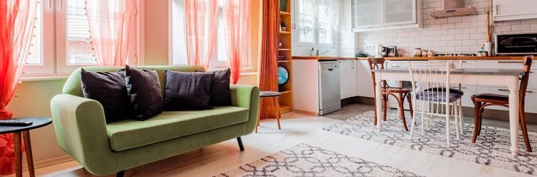 อื่นๆ Lovely Flat w Balcony 5 min to Istiklal Ave