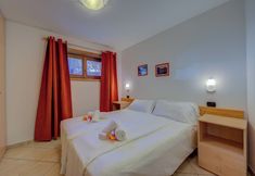 Others 2 Chalet Sciachilo’ Ski In-Ski Out 10m