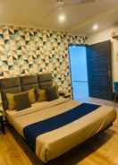 Room Qotel Chattarpur