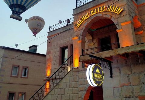 Lainnya Rustic Caves