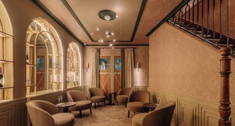 อื่นๆ 2 Château Neercanne