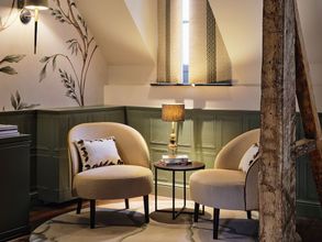 อื่นๆ 4 Château Neercanne