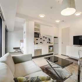 Primary image 1 Bright & modern 1BR in Auckland CBD : Zodiak Stays, Takapuna Golf Course and Driving Range Hotels