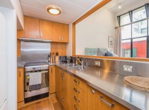 Others 4 Central stylish studio in CBD by Zodiak Stays