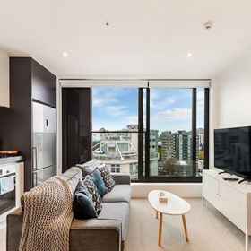 Primary image 1 Contemporary Apt - Free Parking, Campbells Bay Apartments