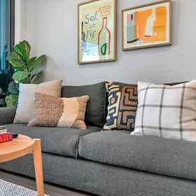 Primary image 1 Designer Luxury 2-Bed Apartment With Car Park, Campbells Bay Apartments