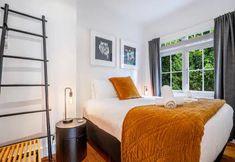 Others 2 Sunny Two-Bedroom Villa