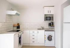 Others 5 Stunning Studio In Grey Lynn!