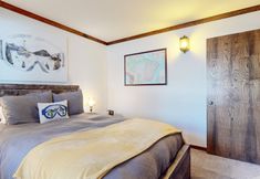 Others 4 Lakeview Lodge #2 2 Bedroom Condo by RedAwning