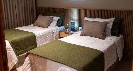 기타 2 SPA AGUA MILAGROSA