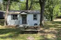 Others Lincolnwood Cabin 4