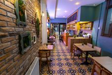 อื่นๆ APOLLO HOTEL & APARTMENTS