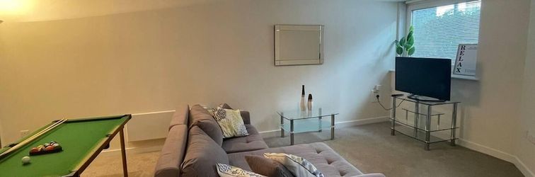Khác Stunning 1-bed Apartment in Salford